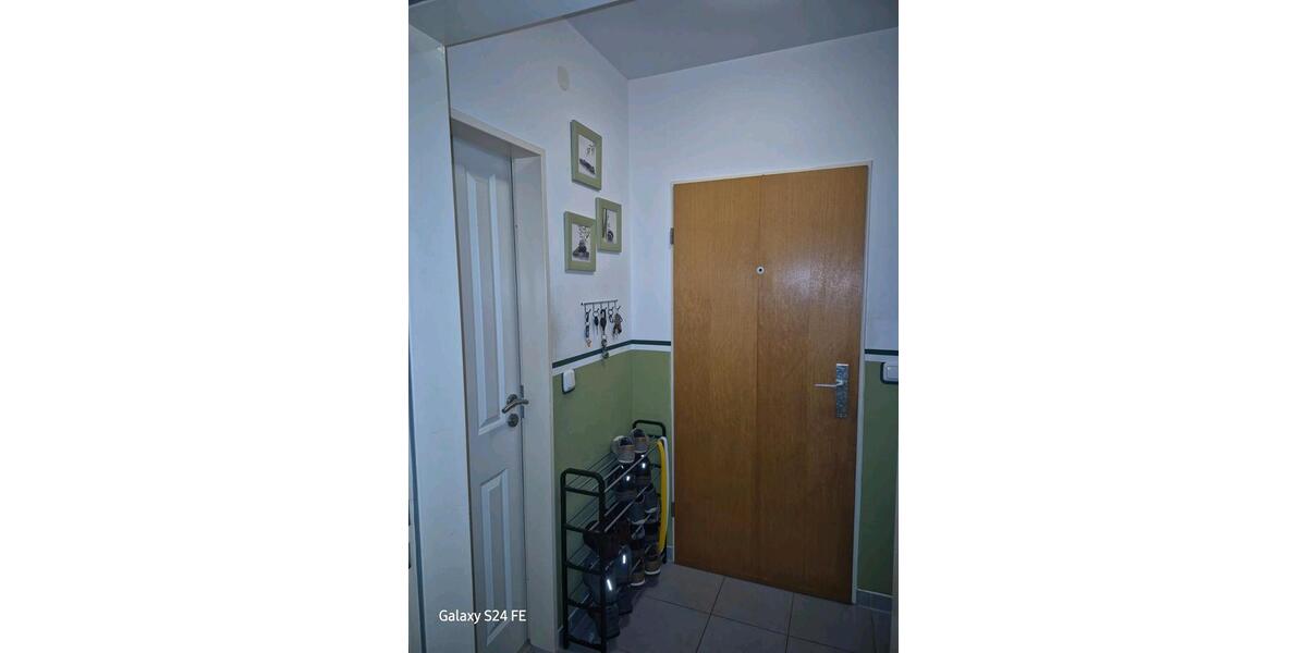 Etagenwohnung Duisburg Huckingen - 4.5 Zimmer, 96 m&sup2;, 280.000&euro; | Angebot:24827061