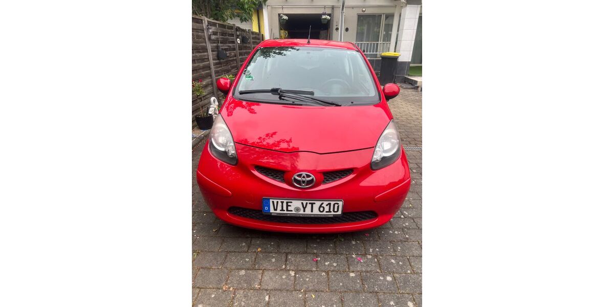 Toyota Aygo (X) 189.804 km 1.999 &euro; Willich 47877