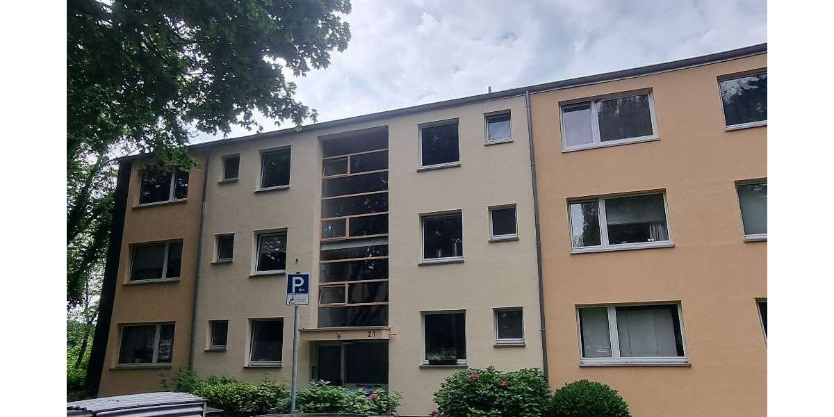 Etagenwohnung Düsseldorf Knittkuhl - 4 Zimmer, 78 m&sup2;, 865&euro; | Angebot:27440304
