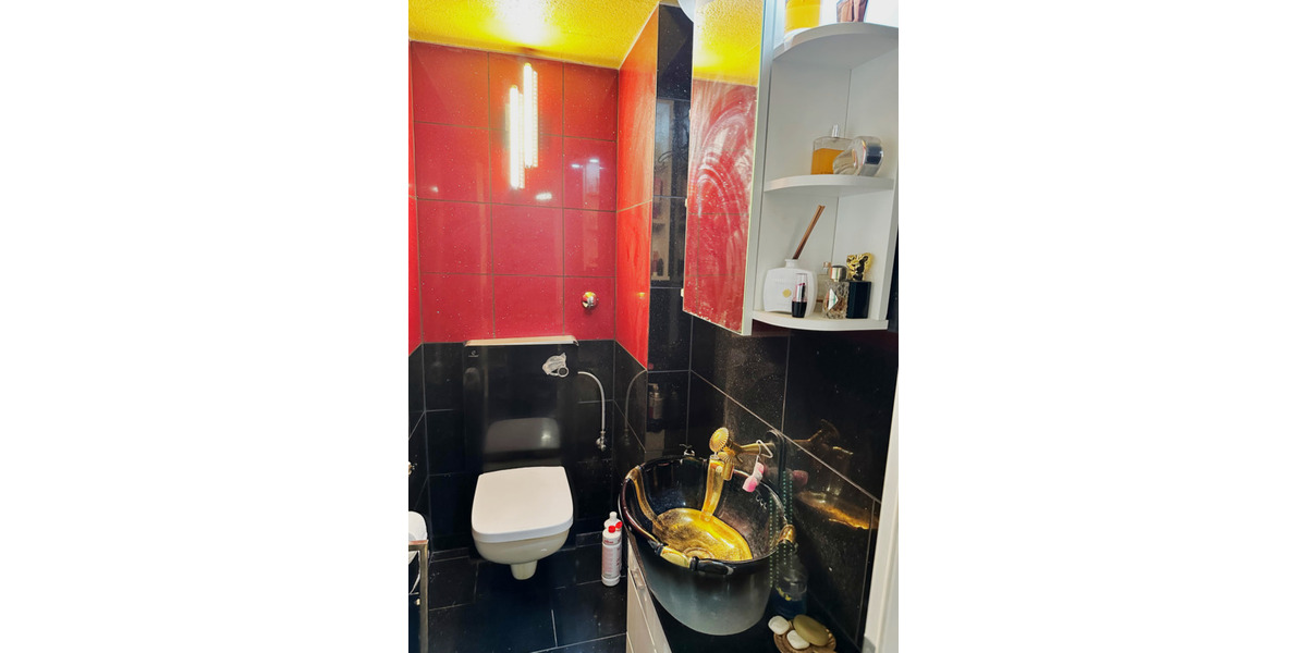 Etagenwohnung Ratingen Zentrum - 3 Zimmer, 64 m&sup2;, 188.000&euro; | Angebot:23129886