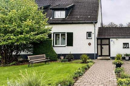 Haus Bochum Hordel - 4 Zimmer, 112 m&sup2;, 299.000&euro; | Angebot:25153133