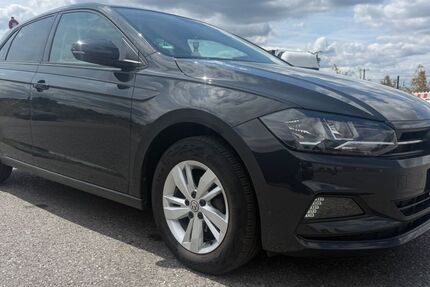 VW Polo 72.000 km 11.600 &euro; Düsseldorf 40470