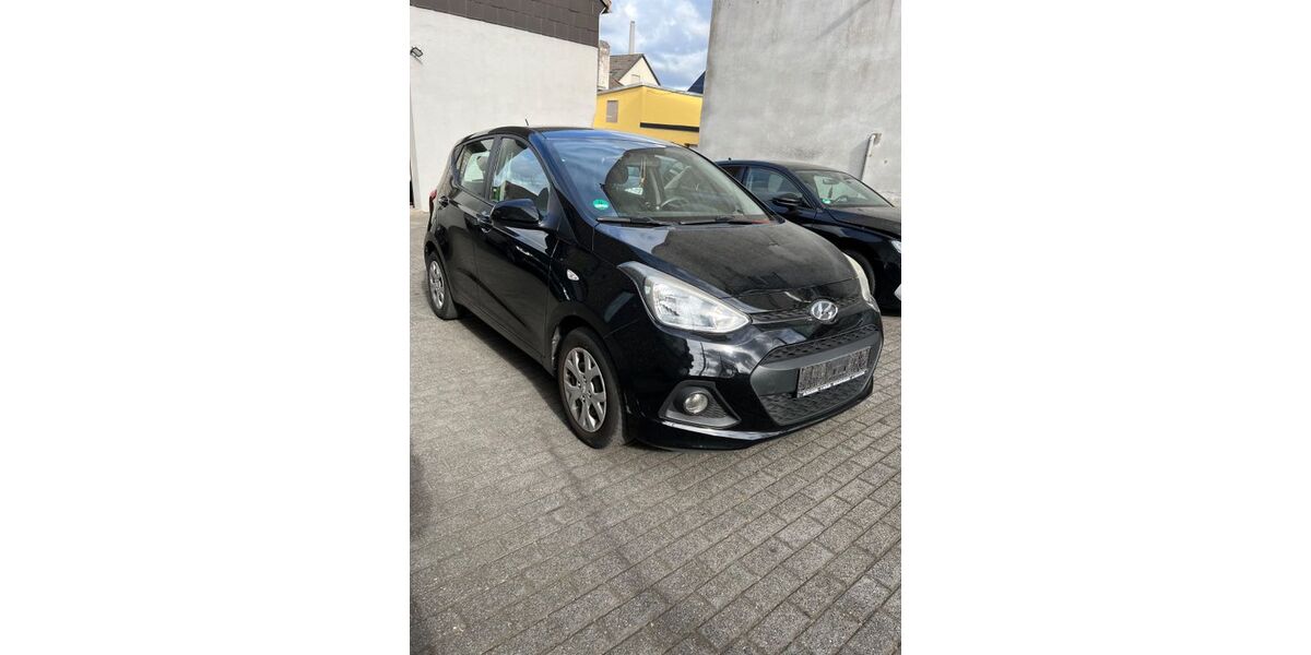 Hyundai i10 129.000 km 3.750 &euro; Essen 45329