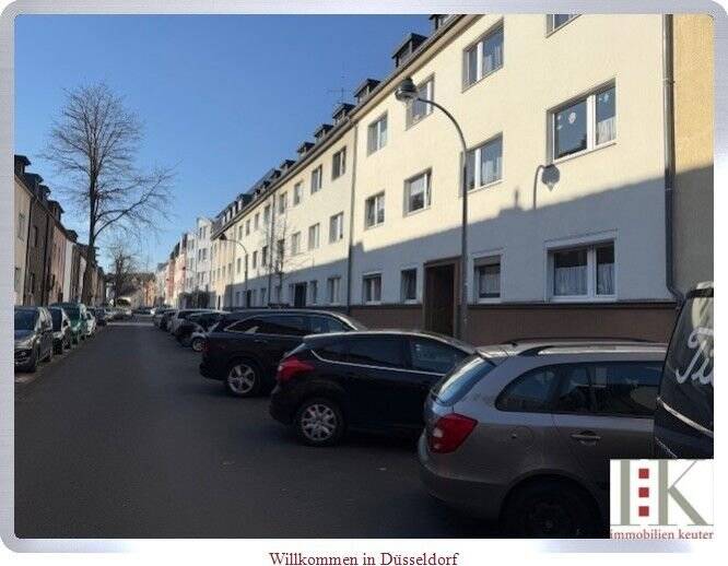 MFH in Düsseldorf-Eller! Entwicklungspotenzial für Anleger!! VOLLVERMIETET!
