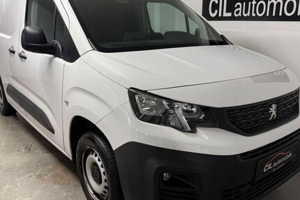 Peugeot Partner 153.230 km 8.390 &euro; Bottrop 46244