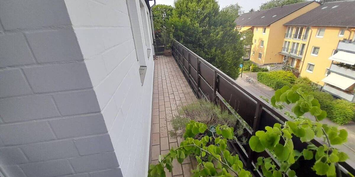 Etagenwohnung Düsseldorf Bilk - 3 Zimmer, 101 m&sup2;, 567.000&euro; | Angebot:26879322