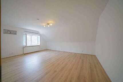 Wohnung Ratingen Tiefenbroich - 2 Zimmer, 62 m&sup2;, 660&euro; | Angebot:27129757