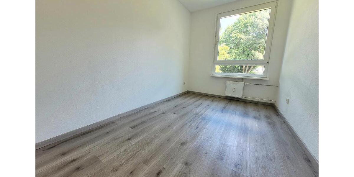 Erdgeschoßwohnung Essen Stadtbezirk VII - 5 Zimmer, 88 m&sup2;, 709&euro; | Angebot:25333063