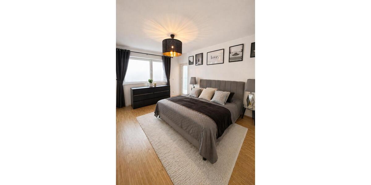 Etagenwohnung Düsseldorf Flingern Süd - 1 Zimmer, 33 m&sup2;, 1.100&euro; | Angebot:26296351