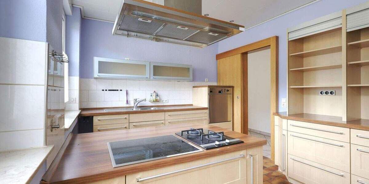 Bungalow Duisburg Alt-Homberg - 7 Zimmer, 190 m&sup2;, 599.000&euro; | Angebot:24788471