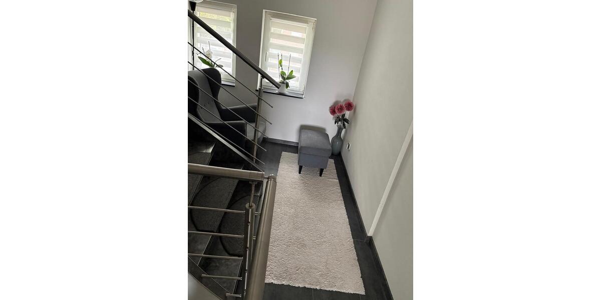Reihenhaus Oberhausen Alsfeld - 5 Zimmer, 125 m&sup2;, 1.300&euro; | Angebot:26434490