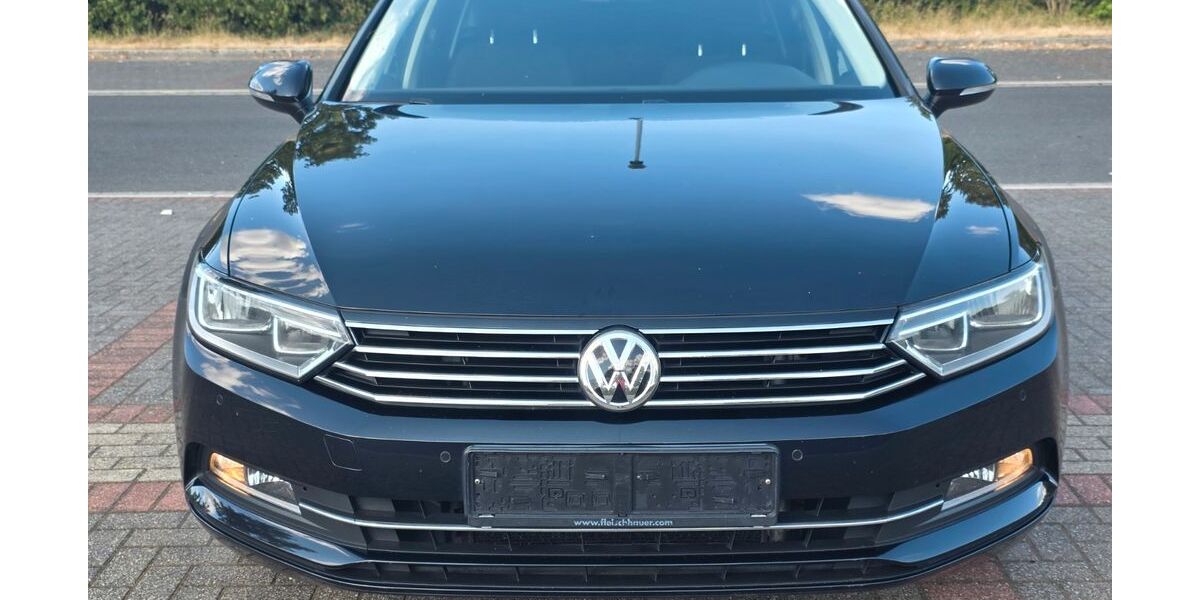 VW Passat 228.000 km 8.700 &euro; Neuss 41468