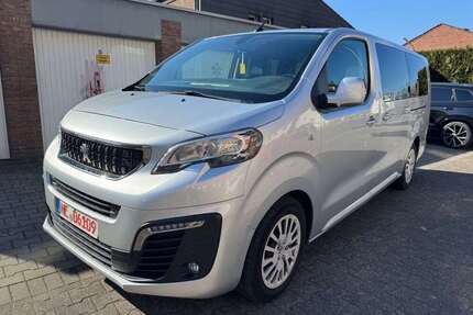 Peugeot Traveller
