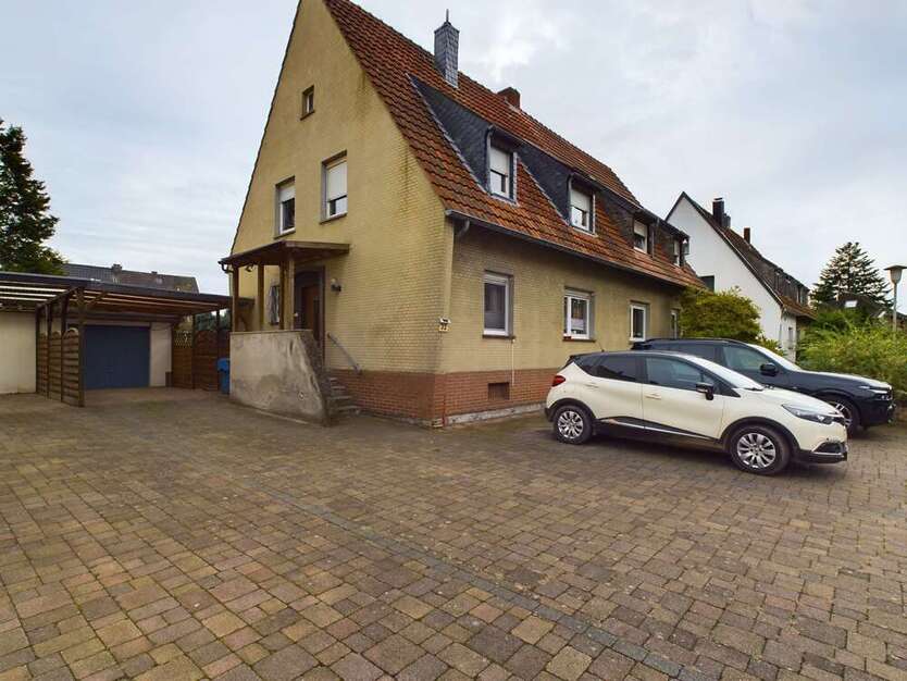Haus zum Kaufen in Krefeld 379.000 € 122 m²