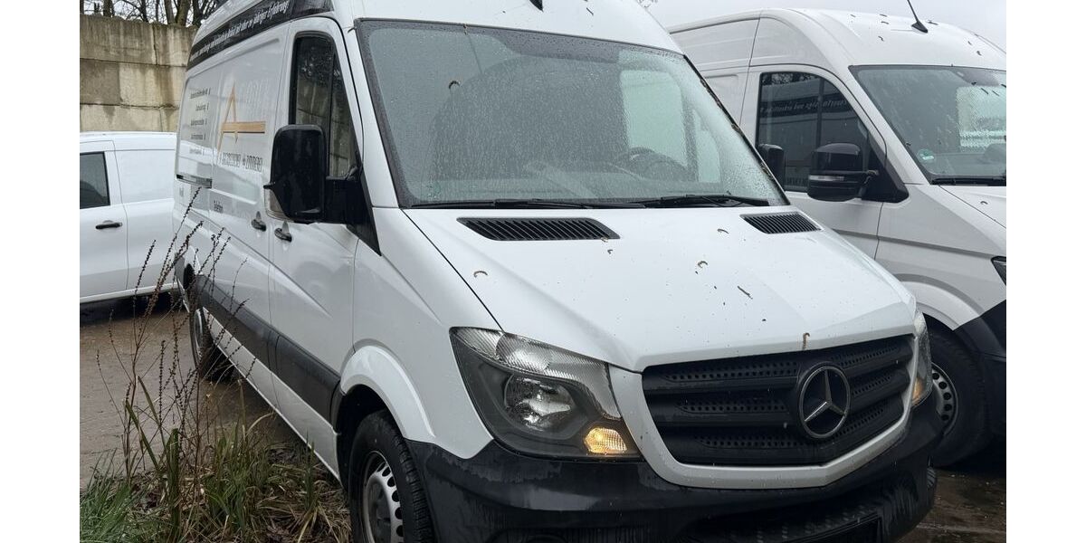 Mercedes-Benz Sprinter 90.479 km 15.950 &euro; Krefeld 47805