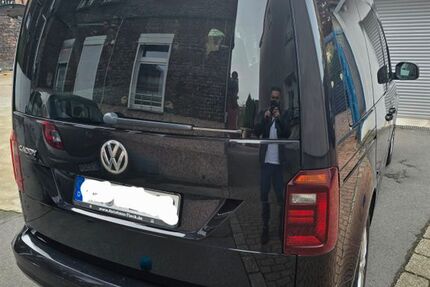 VW Caddy 351.000 km 9.500 € Gelsenkirchen 45886