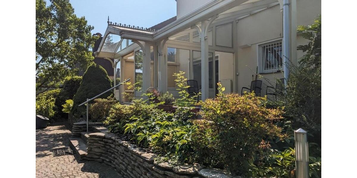 Mehrfamilienhaus, Wohnhaus Kaarst - 9 Zimmer, 240 m&sup2;, 665.000&euro; | Angebot:27096799