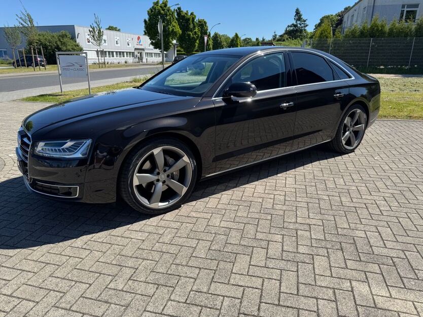 Audi A8 111.800 km 29.950 € Mönchengladbach 41169