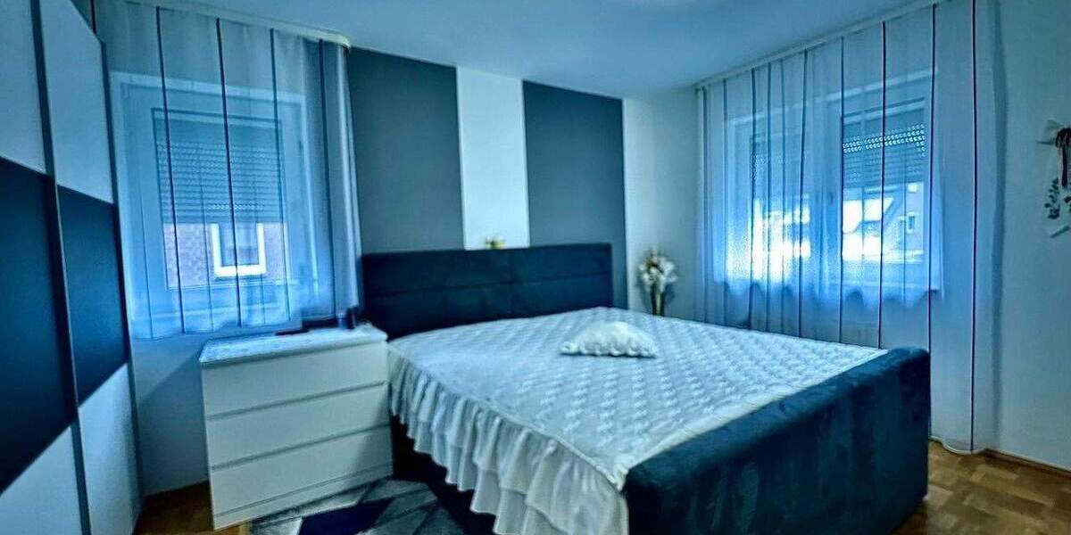 Doppelhaushälfte Neuss Erfttal - 5 Zimmer, 103 m&sup2;, 519.000&euro; | Angebot:25627461