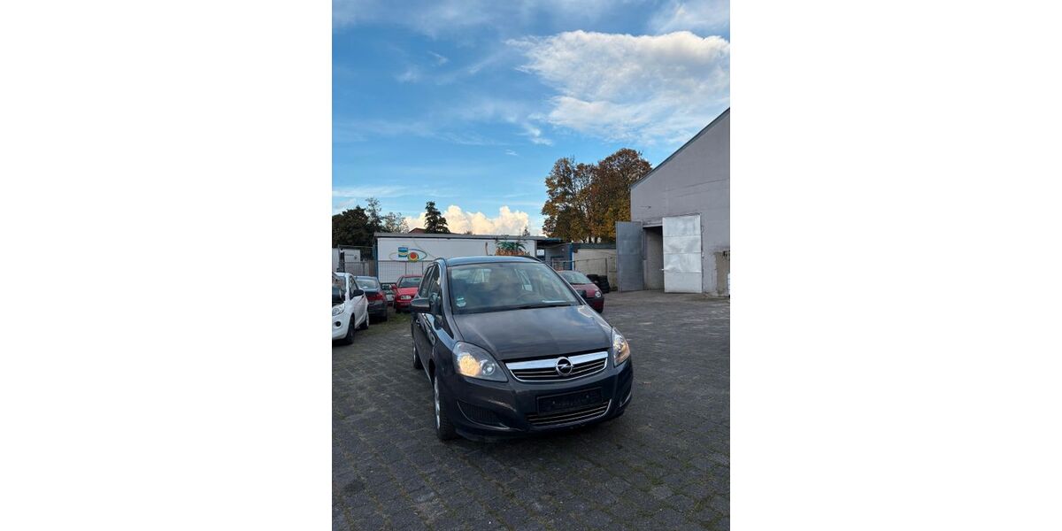 Opel Zafira 179.507 km 3.900 € essen 45326