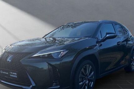 Lexus UX 20.555 km 32.990 &euro; Wesel 46485