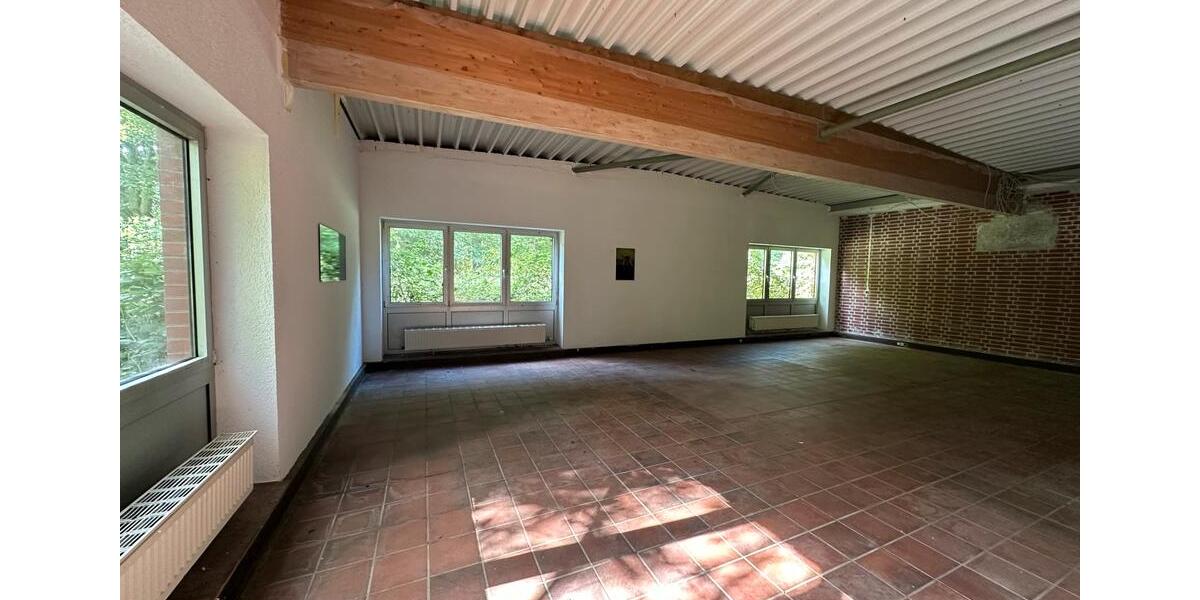 Lagerhalle 143m2 zimmer