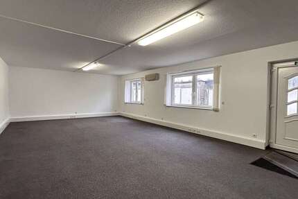 Gewerbeobjekt Meerbusch / Bösinghoven Bösinghoven - 400&euro; | Angebot:23907612