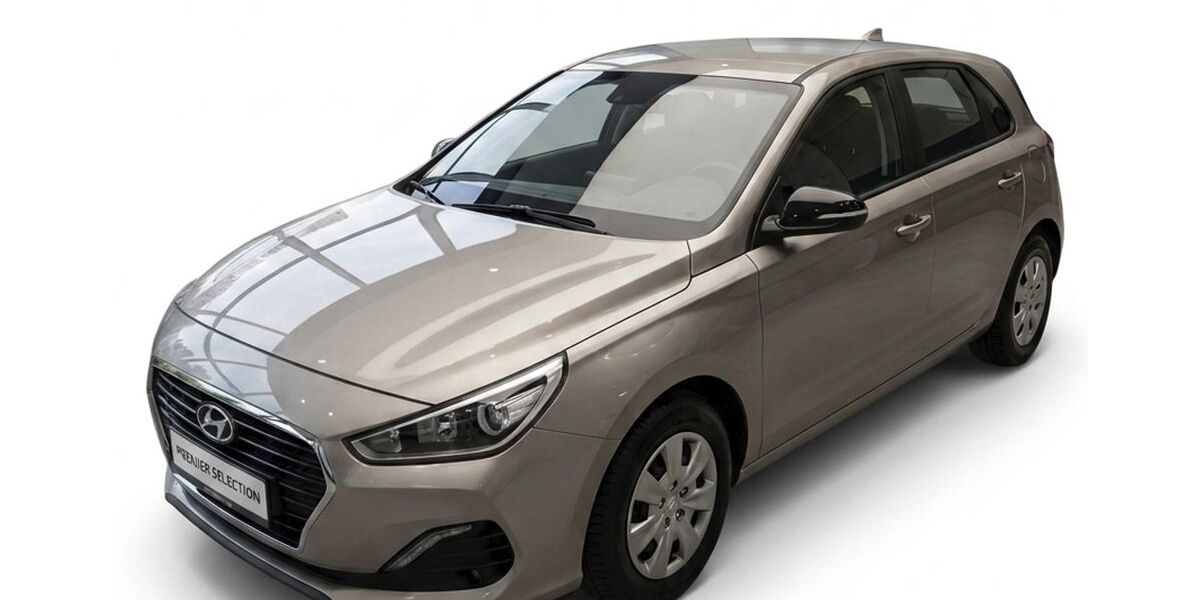 Hyundai i30 97.000 km 9.999 &euro; DÜSSELDORF 40589