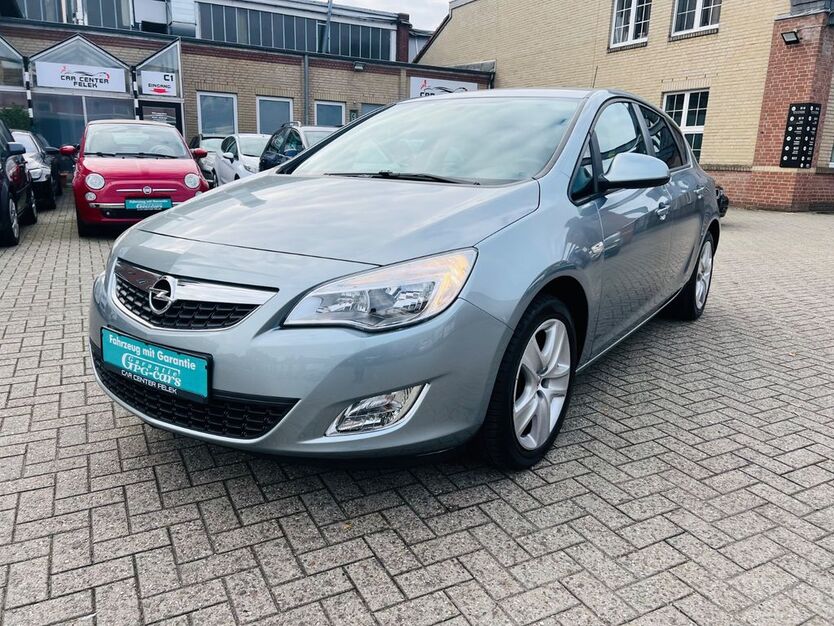 Opel Astra 83.300 km 5.600 € Viersen 41748