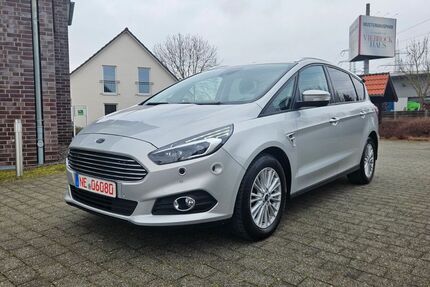 Ford S-Max 156.900 km 12.499 &euro; Neuss OT Barbaraviertel 41460