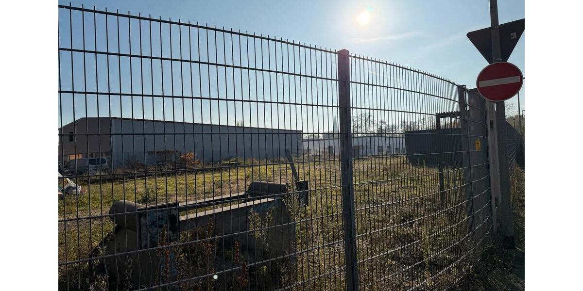 Gewerbe Platz zu vermieten zimmer