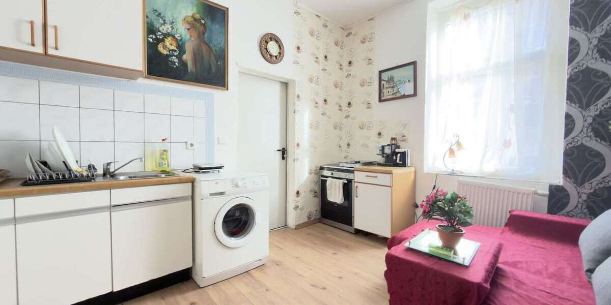 Renditestarkes MFH mit Gewerbe in Duisburg – 5700 EUR Kaltmiete, starke Ertragsbasis - Mehrfamilienhaus, Wohnhaus Duisburg Hamborn | Angebot:25536060