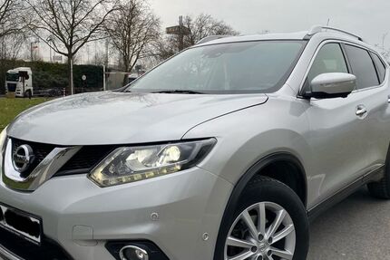 Nissan X-Trail 140.000 km 13.000 € Duisburg 47138