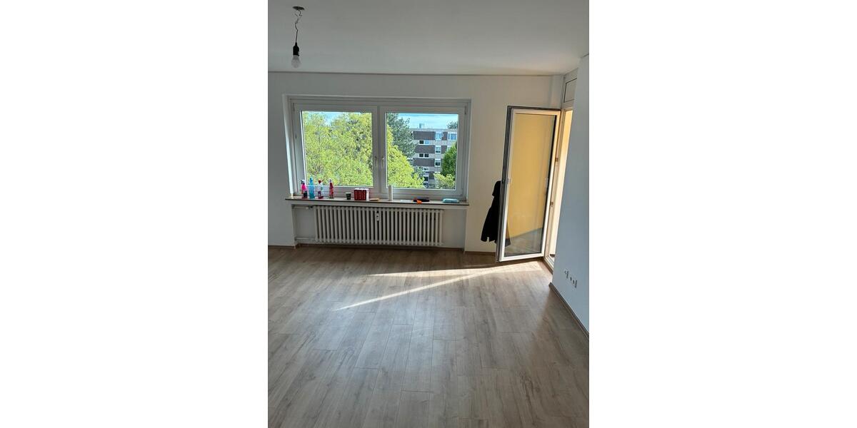 Etagenwohnung Düsseldorf Derendorf - 3 Zimmer, 70 m&sup2;, 1.200&euro; | Angebot:26362632