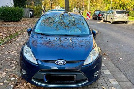 Ford Fiesta 173.200 km 2.900 &euro; Bottrop 46236