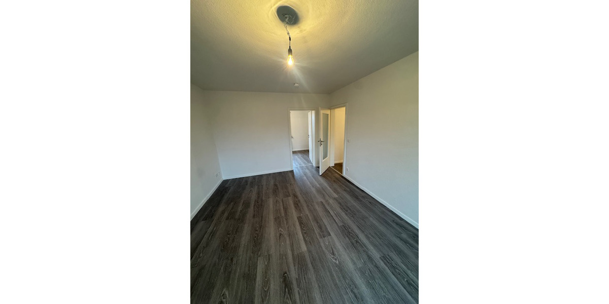 Etagenwohnung Duisburg Mittelmeiderich - 3 Zimmer, 55 m&sup2;, 429&euro; | Angebot:25176933