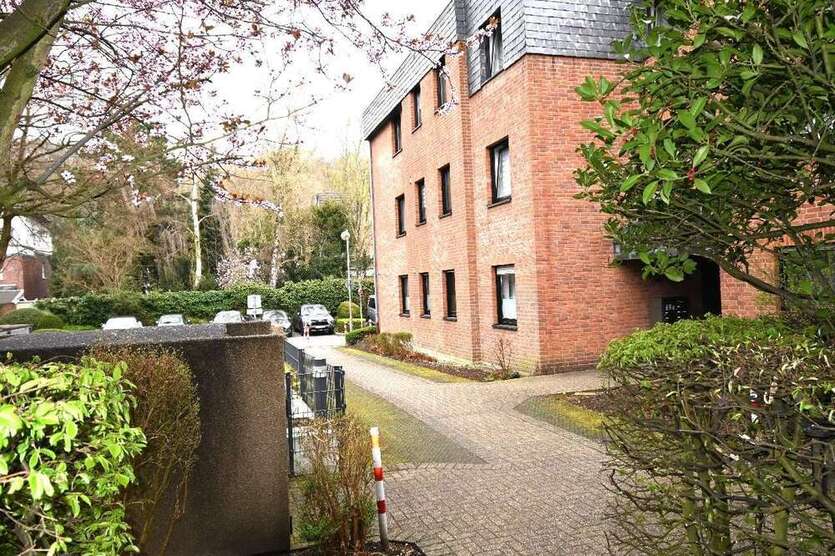 Wohnung zum Kaufen in Düsseldorf 198.000 € 64.26 m²