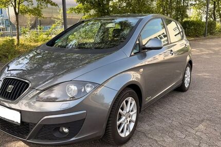 Seat Altea 132.000 km 3.900 &euro; düsseldorf 40470