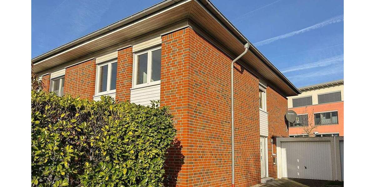 Doppelhaushälfte Düsseldorf Wittlaer - 5 Zimmer, 133 m&sup2;, 2.600&euro; | Angebot:23790209