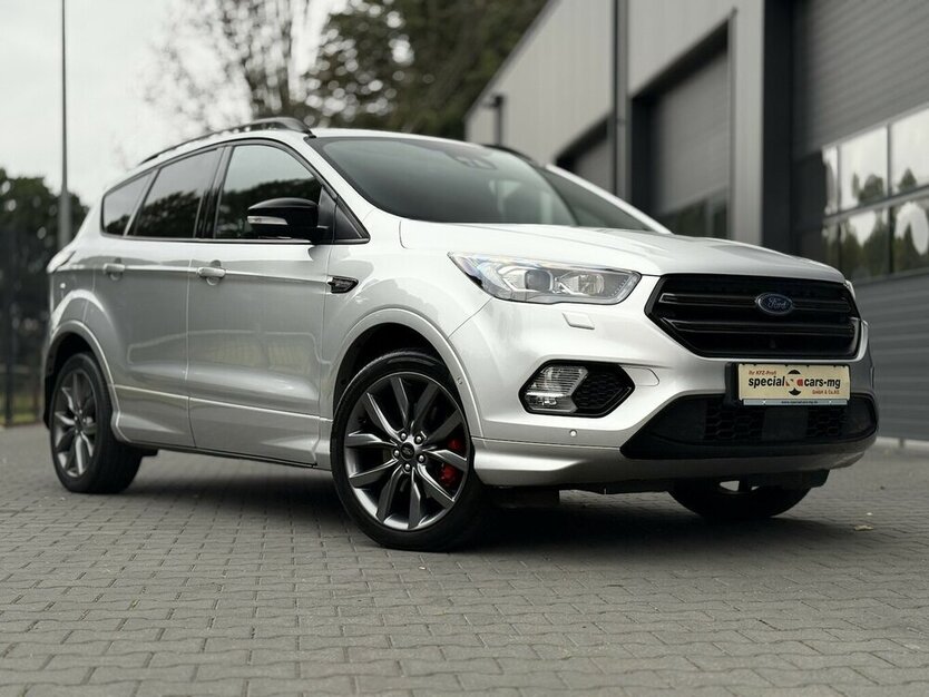 Kuga ST-Line KeylessGO Kamera