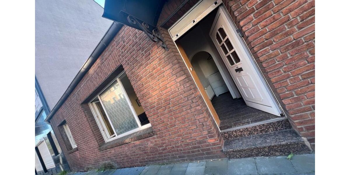 Einfamilienhaus Duisburg Mittelmeiderich - 3.5 Zimmer, 192 m&sup2;, 350.000&euro; | Angebot:26385495