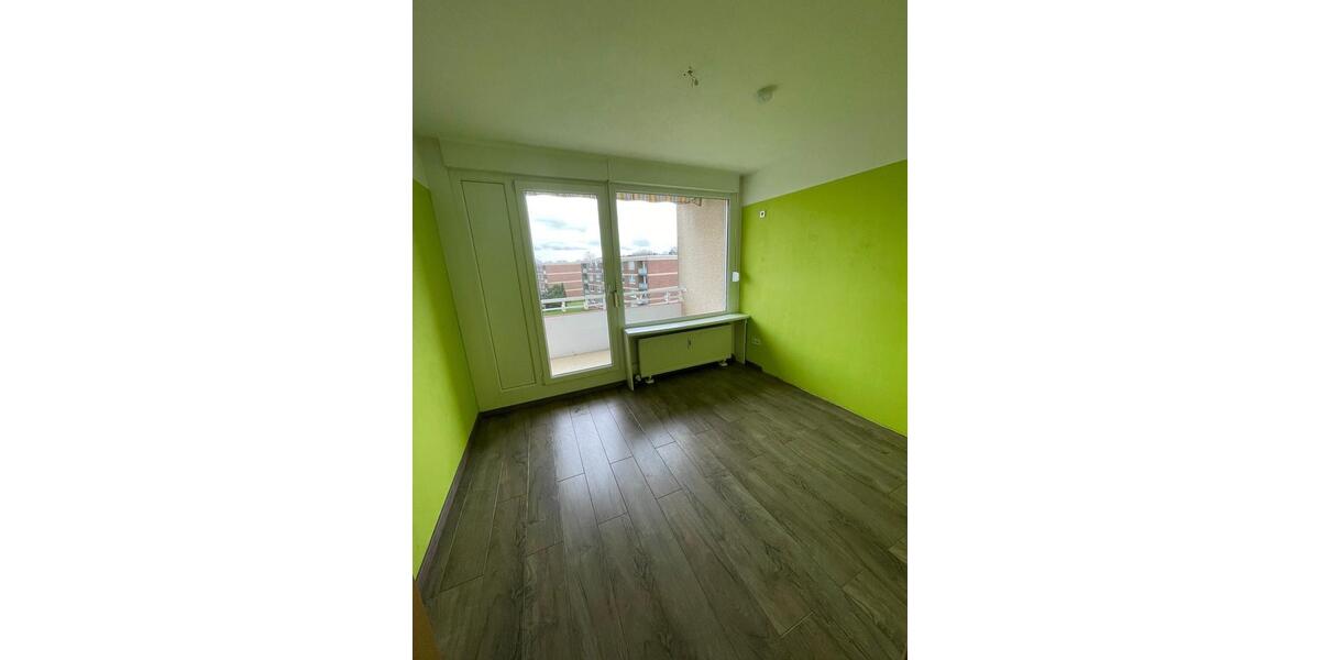 Etagenwohnung Duisburg Hochheide - 3.5 Zimmer, 70 m&sup2;, 169.000&euro; | Angebot:27127732