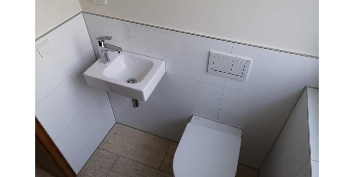 Erdgeschoßwohnung Duisburg Essenberg - 6 Zimmer, 164 m&sup2;, 1.150&euro; | Angebot:25404154