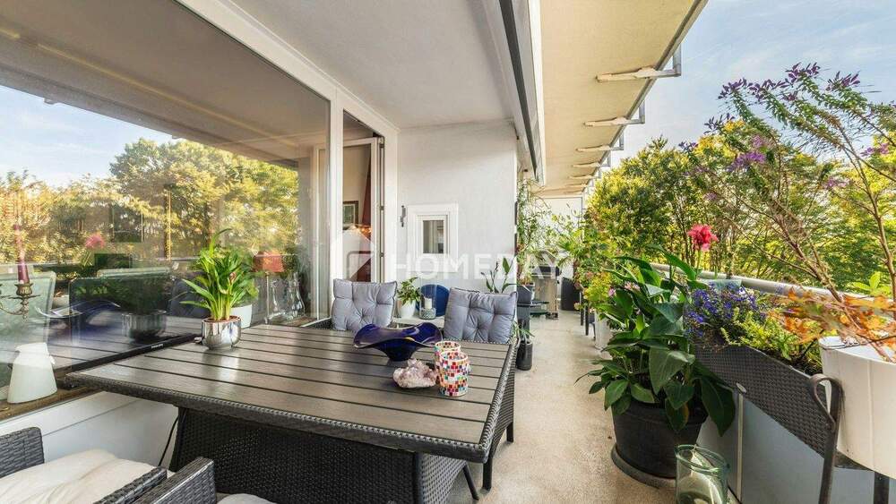 Etagenwohnung Düsseldorf Golzheim - 3 Zimmer, 94 m&sup2;, 499.000&euro; | Angebot:25425716