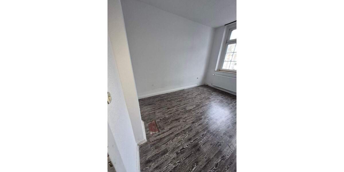 Etagenwohnung Krefeld Kempener Feld/Baakeshof - 2 Zimmer, 57 m&sup2;, 500&euro; | Angebot:25692559