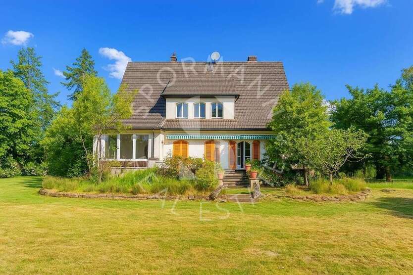 Haus zum Kaufen in Ratingen 1.590.000 € 250 m²