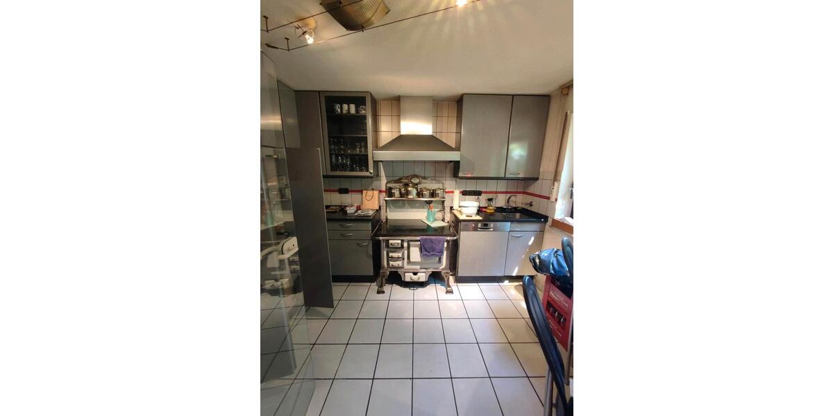 Reihenhaus Essen Stadtbezirk V - 4.5 Zimmer, 140 m&sup2;, 360.000&euro; | Angebot:26994683