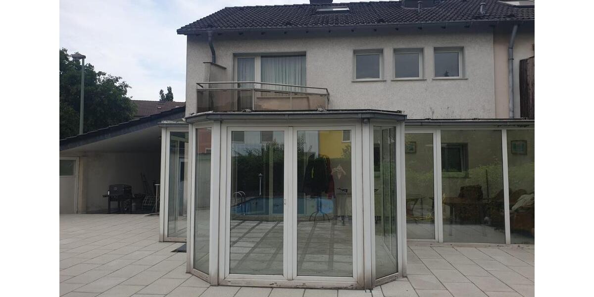 Preiswertes Rheienendhaus in Duisburg Beeckerwerth zu verkaufen 4 zimmer