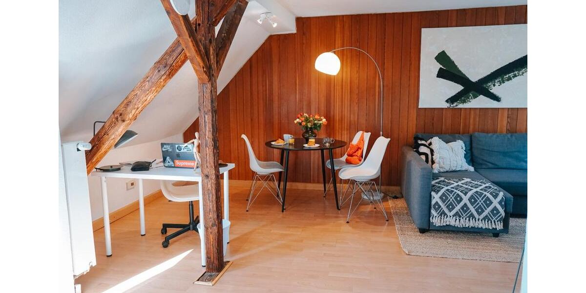 Dachgeschoßwohnung Düsseldorf Flingern Süd - 1 Zimmer, 37 m&sup2;, 1.290&euro; | Angebot:26337661