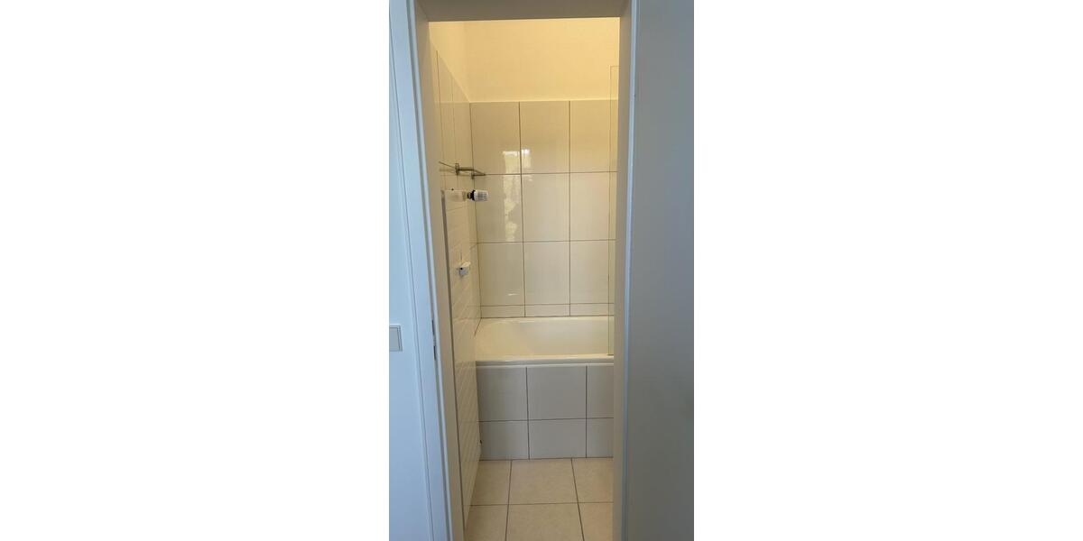 Etagenwohnung Düsseldorf Stadtbezirk 2 - 2 Zimmer, 60 m&sup2;, 1.000&euro; | Angebot:26326000